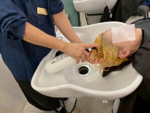 カラーシャンプー